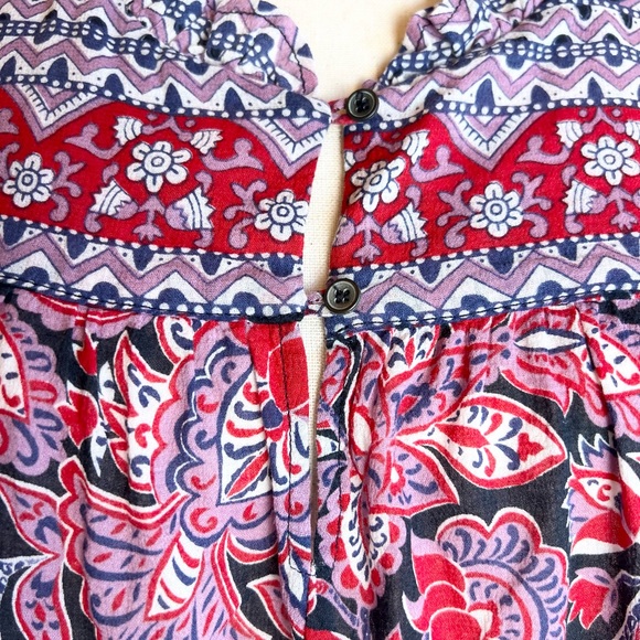 XIRENA Floral Long Sleeve Blouse Size Small - Picture 3 of 5